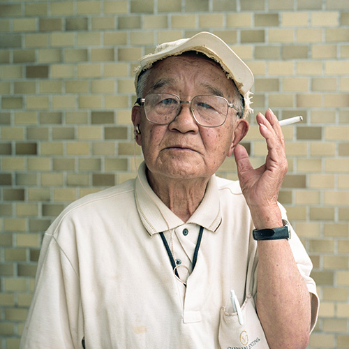 岡田 忠雄