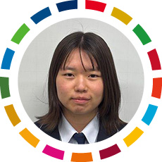 山本 佑芽香 さん