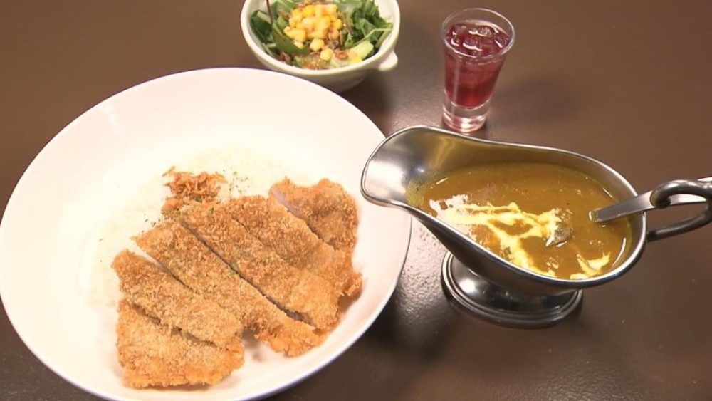 ポークカツカレー