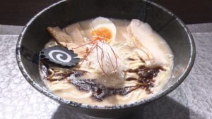 濃厚鶏白湯麺
