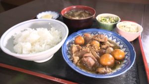 モツ煮定食