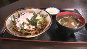 豚キムチ丼
