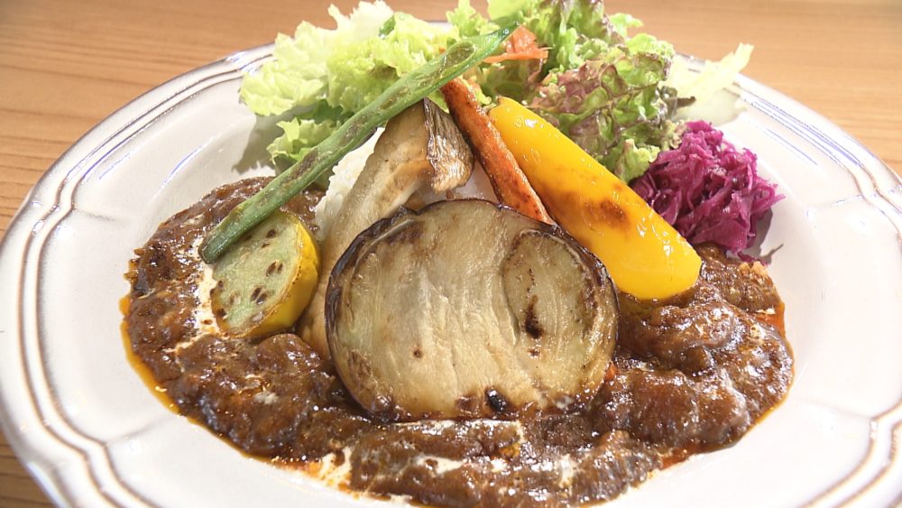 なぎビーフのとろとろ牛すじカレー