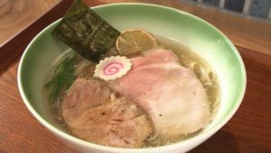 瀬戸内レモンのしおらーめん