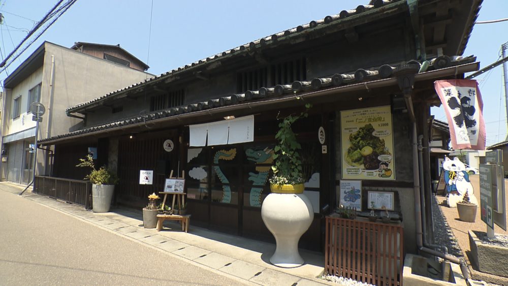 POKER FACE CAFE