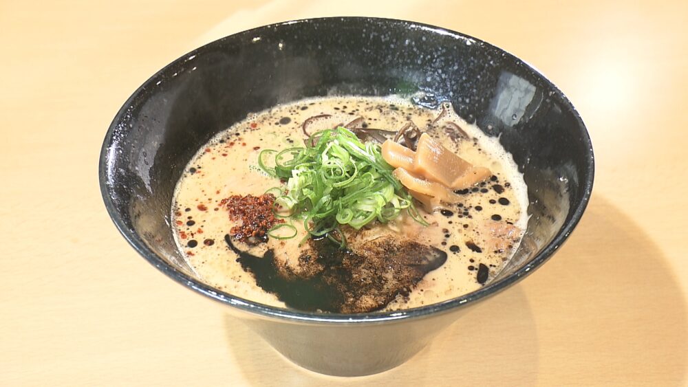 焦がしにんにくら一めん