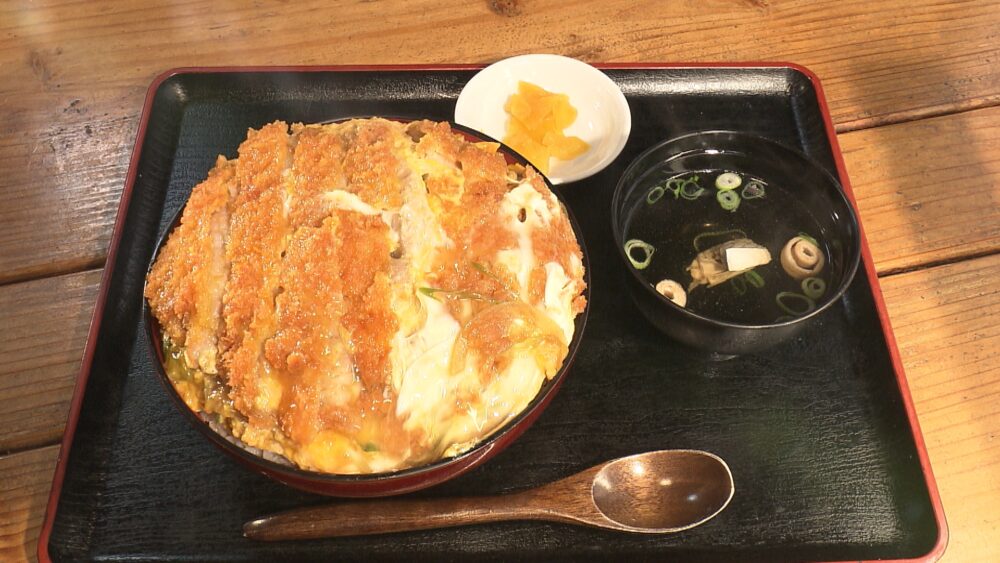 びっくりカツ丼