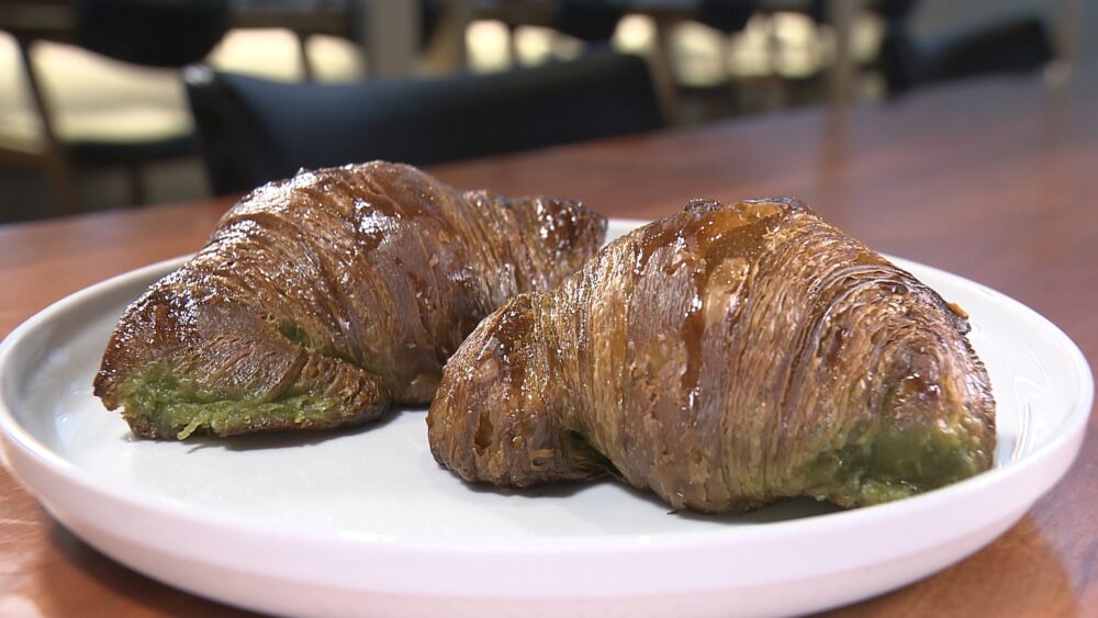 クロワッサン 抹茶