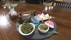華々プレート