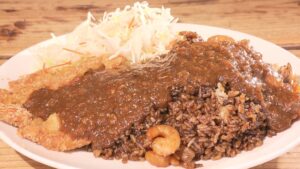 えびめしカレーとトンカツ