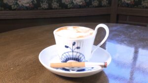 カフェ・カプチーノ